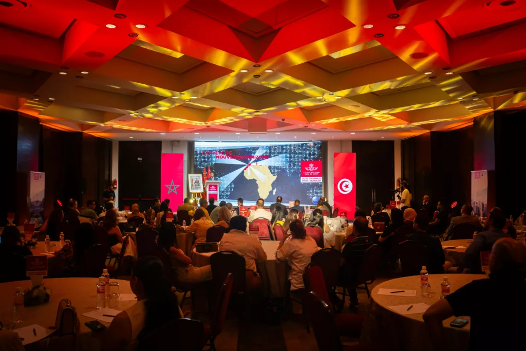 Salle de conférence Royal Air Maroc Tunisie aménagée by AskEvent