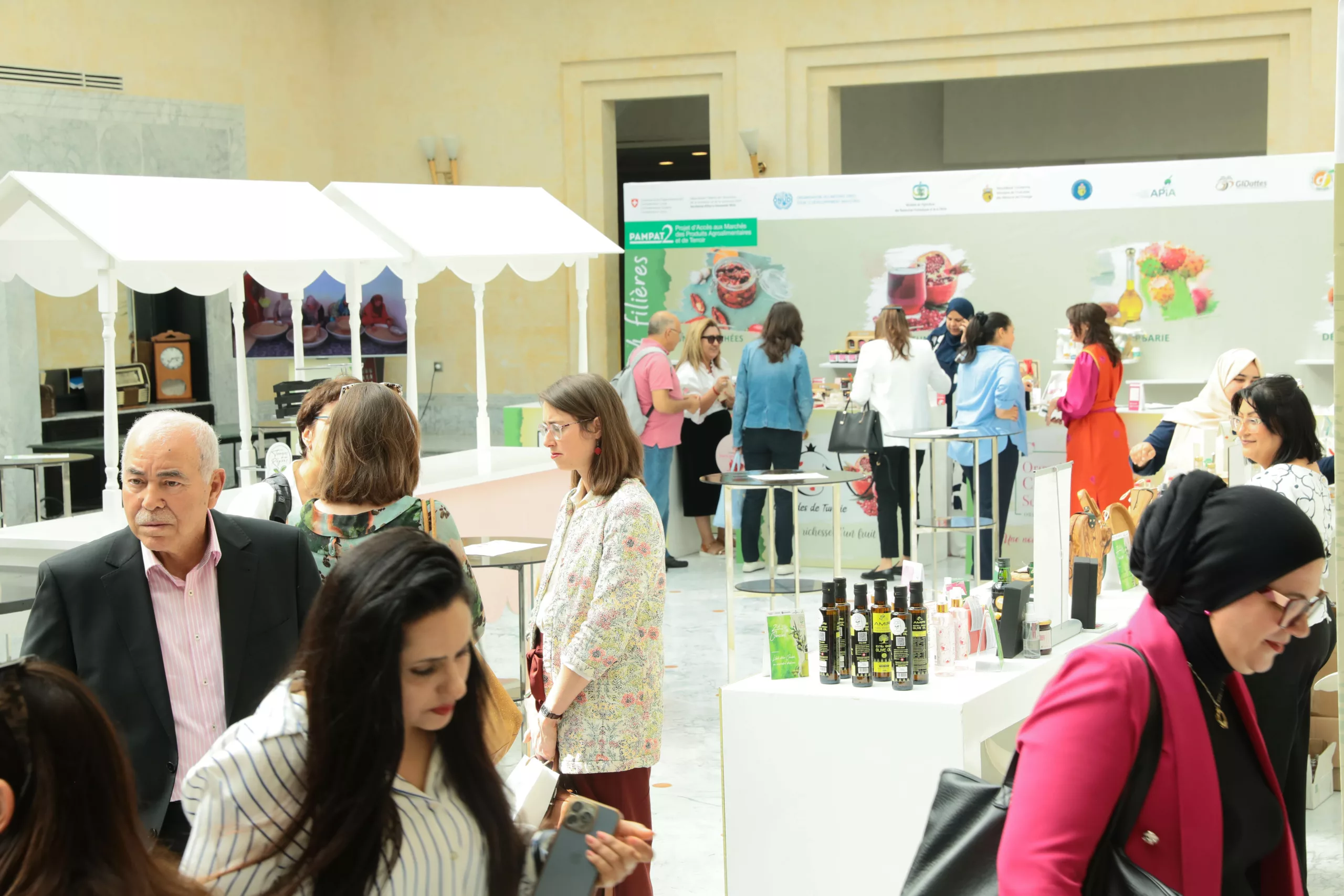 Hall principal aménagé lors de la cérémonie de clôture PAMPAT 2 — Ask'Event Sheraton Tunis